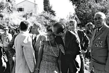 Naissance d’une amitié. Jacques Chirac, Premier ministre, et Simone Veil, ministre de la Santé, ardemment soutenue pendant son combat pour l’avortement