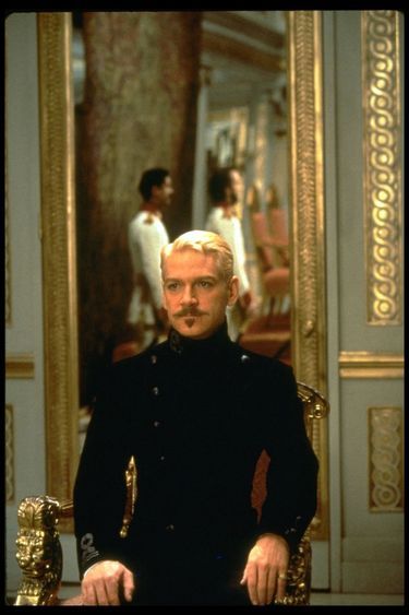 Kenneth Branagh sur le tournage d’Hamlet" en 1996.