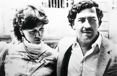 Pablo Escobar et sa femme Maria Victoria, avec qui il a eu deux enfants mais pas Phillip.