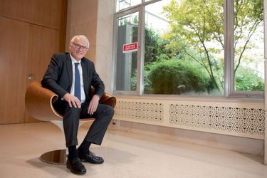 Jean-Bernard Lévy au siège d’EDF, à Paris, le jeudi 1er octobre.