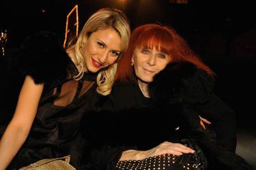 En 2009, avec sa grand-mère Sonia Rykiel, pour le lancement d’une collection lingerie avec H&M