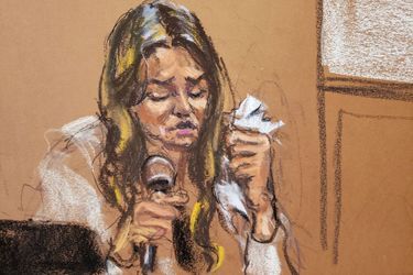 Mimi Haleyi, en larmes, au tribunal de New York lundi.
