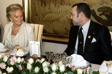 Le roi Mohammed VI du Maroc avec Bernadette Chirac à Rabat, le 16 novembre 2005