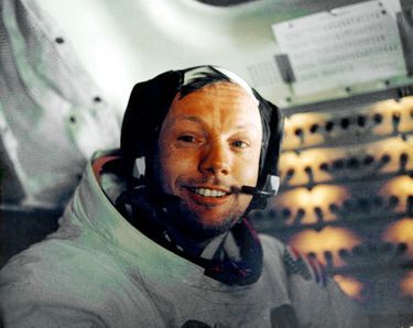 Neil Armstrong, sur le chemin du retour.