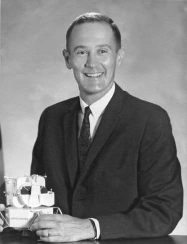 Charles Duke (Apollo 16) en 1966.