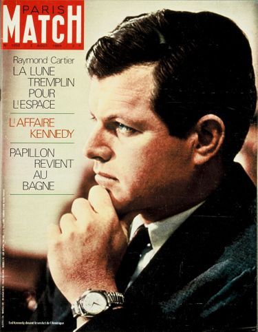 Ted Kennedy en couverture de Paris Match n°1056, daté du 2 août 1969.