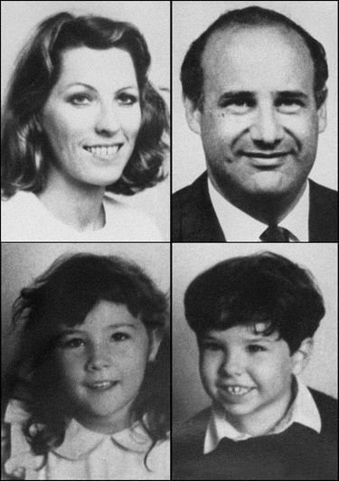 Le 9 janvier 1993, Jean-Claude Romand a tué son épouse Florence, leur fille de sept ans Caroline et leur fils de cinq ans Antoine.