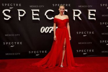 Léa Seydoux en Miu Miu à la première de "Spectre" à Mexico.