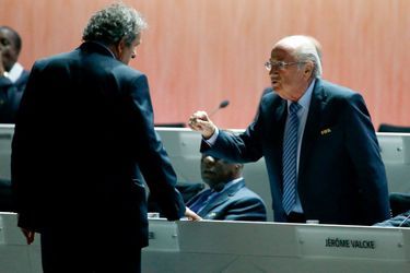 65e congrès de la Fédération internationale, à Zurich, le 29 mai. Sepp Blatter vient de se faire réélire. Après sa démission, le prince jordanien Ali Bin Al-Hussein a annoncé sa candidature.
