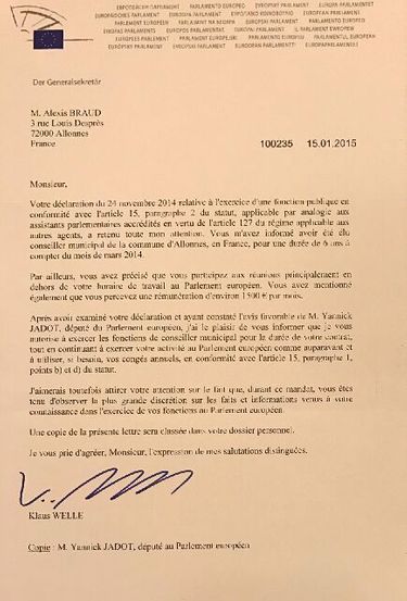 La lettre de réponse du Parlement européen à Alexis Braud, lorsqu'il a informé le Parlement de son élection au conseil municipal d'Allonnes.