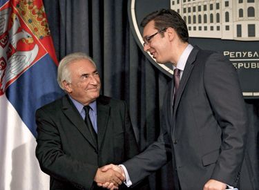 Avec Aleksandar Vucic, vice-premier ministre serbe, le 17 septembre 2013.