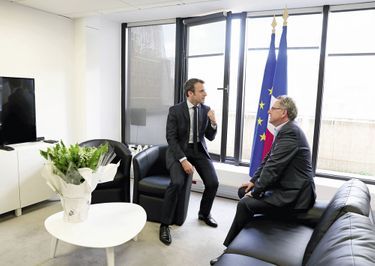 Le 29 avril, tête-à-tête avec Richard Ferrand, député PS du Finistère, secrétaire général d’En marche !