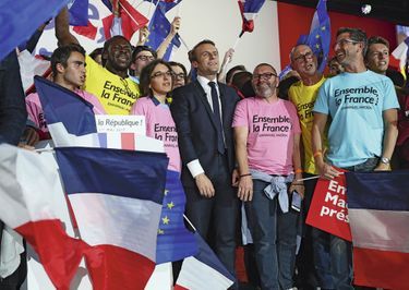 Le 1er mai, « La Marseillaise », entonnée au milieu des militants d’En marche ! pendant le meeting de la Villette.