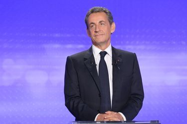 Nicolas Sarkozy, souriant, jeudi soir, lors du débat de la primaire de la droite.
