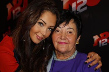 Nabilla et sa grand-mère Livia, en octobre 2013.