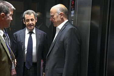 Au conseil national du parti Les Républicains, le 2 juillet, échange crispé avec Alain Juppé dans l’ascenseur