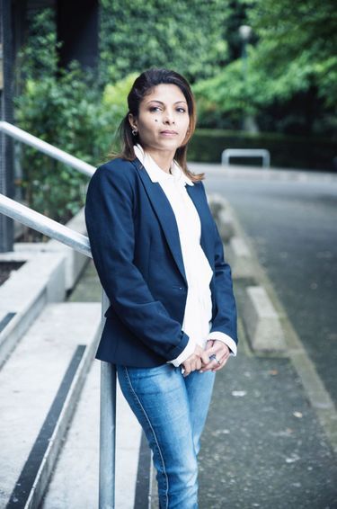 Ensaf Haidar, la femme de Raif Badawi, pose pour Match.