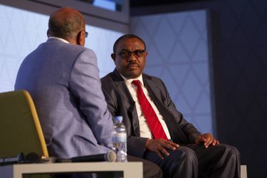 Hailmariam Desalegn, était Premier ministre d'Ethiopie de 2012 jusqu'au 4 avril 2018. Ici, à Kigali, le 28 avril 2018 avec Mo Ibrahim.