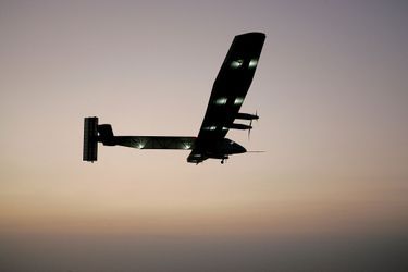 L'avion Solar Impulse 2 en plein test de vol