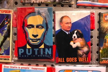 Des magnets à la gloire de Vladimir Poutine.