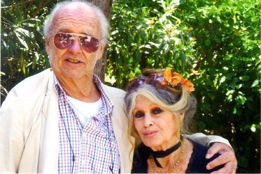 Brigitte Bardot avec son ami Christian Brincourt.