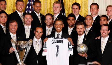 Barack Obama et les Galaxy, avec David Beckham-