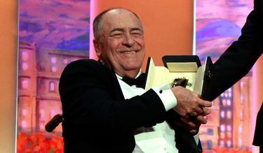 Le réalisateur italien Bernardo Bertolucci a reçu une Palme d'or d'Honneur pour l'ensemble de sa carrière.