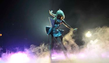 Lady GaGa à l'Olympia à Paris en juillet 2009.-