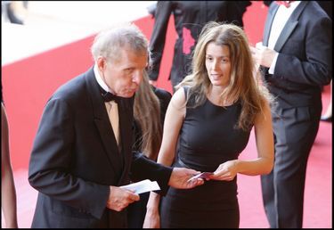Amandine Cornette de Saint Cyr avec PPDA à Cannes, en 2009: il l’aurait forcée, à cette occasion, à « une relation non consentie ».