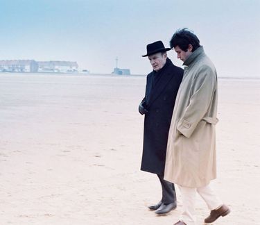 Son François Mitterrand dans "Le promeneur du champ-de-Mars", de Robert Guédiguian, lui vaut un second César en 2006. Avec Jalil Lespert en Georges-Marc Benamou.