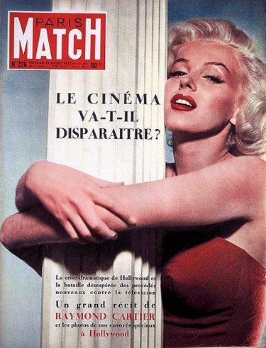 La première apparition de Marilyn Monroe en couverture de notre magazine. Paris Match n°226, 18 25 juillet 1953.