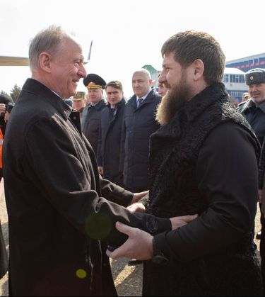 Les bellicistes. Rencontre avec le chef de la République tchétchène Ramzan Kadyrov à Grozny, le 15 mars.
