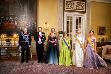 La princesse Märtha Louise avec la famille royale lors du dîner d’Etat pour la reine Maxima et le roi Willem-Alexander des Pays-Bas, au Palais royal à Oslo, le 9 novembre 2021
