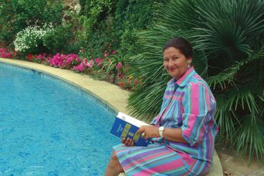 En 1989, alors députée européenne, Simone Veil se repose dans sa villa varoise.