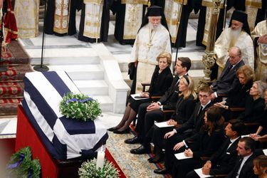 La famille royale de Grèce lors des obsèques de l'ex-roi des Hellènes Constantin II à Athènes, le 16 janvier 2023