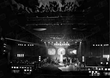 La première représentation de «Starmania » a lieu le 10 avril 1979 au Palais des Congrès de Paris.