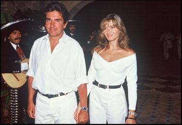 Patrick Roy et sa compagne Karine lors du mariage d'Eddie Barclay et de Caroline Barclay en juillet 1992.