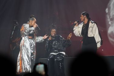 Alicia Keys sur la scène de l'Olympia de Londres, le 20 février 2023.
