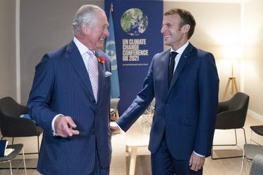 Rencontre bilatérale entre le président français Emmanuel Macron et le prince Charles, prince de Galles, lors de la Cop26 à Glasgow. Le 1er novembre 2021.