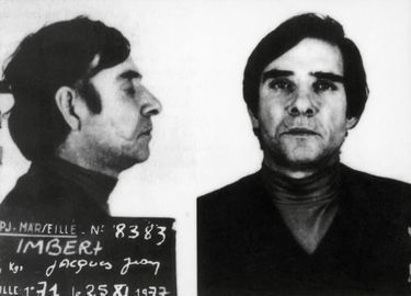 Un portrait anthropométrique de Jacky, 47 ans, en juin 1977. Il vient d’être arrêté, les armes à la main, par la police judiciaire de Marseille.