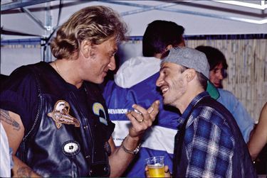 Avec Johnny Hallyday au Desperados Biker Trophy, à Carpentras en 1994.