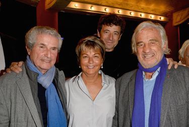 De gauche à droite. Myriam entre Claude Lelouch (à g.), Patrick Bruel et Jean-Paul Belmondo, invités d’une soirée caritative au profit de la fondation Mimi Ullens. En septembre 2015 à Paris.