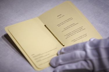 Le menu du banquet d’Etat en l’honneur d’Emmanuel et Brigitte Macron au Palais royal à Amsterdam, le 11 avril 2023