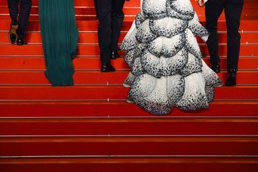 Le bas de la robe Dior portée par Natalie Portman le 20 mai, réédition de la légendaire robe Junon.