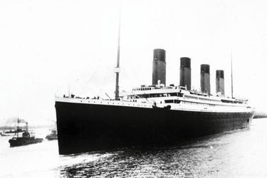 Parti de Southampton, en 1912, le navire mesure 269 mètres de longueur et 53 mètres de hauteur, de la quille aux cheminées.
