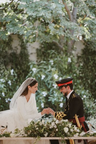 Mariage royal en Jordanie la couronne entre coup de coeur et coup de pub