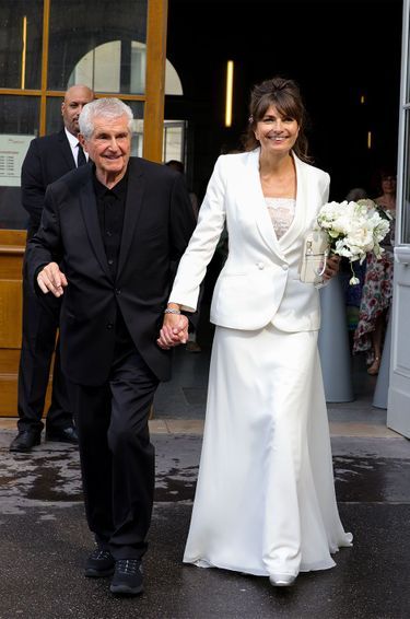 Valérie Perrin et Claude Lelouch, mariés à Paris le 17 juin 2023.