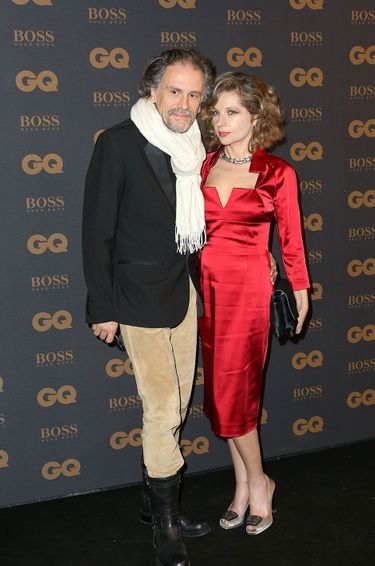 Eva Ionesco et Simon Liberati assistent à la cérémonie des GQ Men Of The Year Awards 2015 à Paris en janvier 2016.