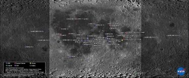 Un planisphère de la Lune où l'on peut voir la localisation des missions lunaires.