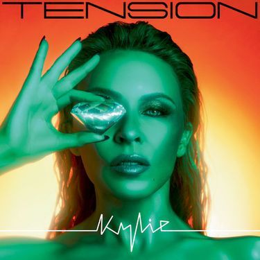 « Tension » (BMG), sortie le 22 septembre.